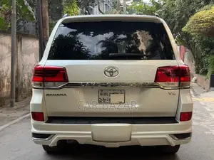 টয়োটা ল্যান্ড ক্রুজার ৪.৫ ভি৮ ভিএক্সআর ২০১৯ পার্ল