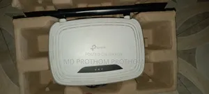Tp-Link Wifi Router.