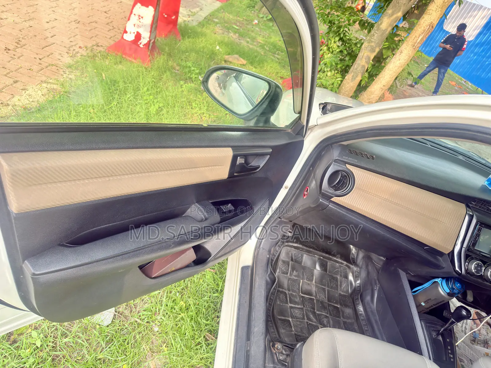Toyota Axio 2013 Pearl