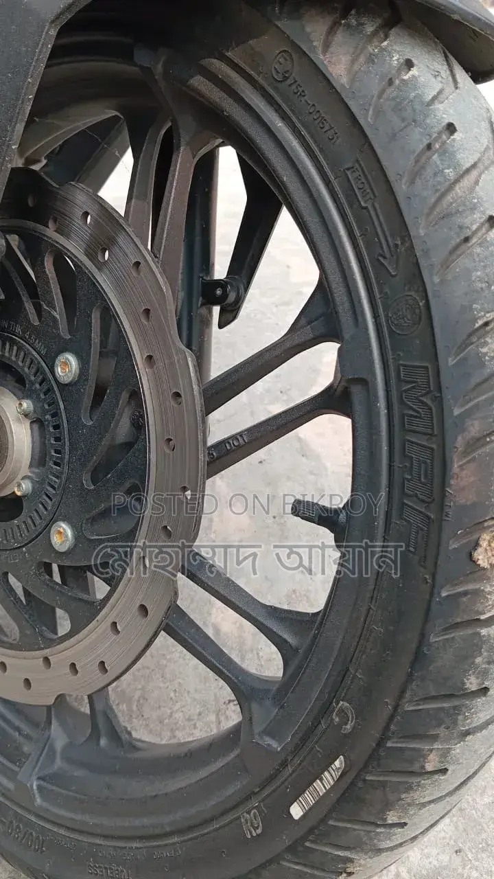 Hero Karizma XMR 210 2023 Black