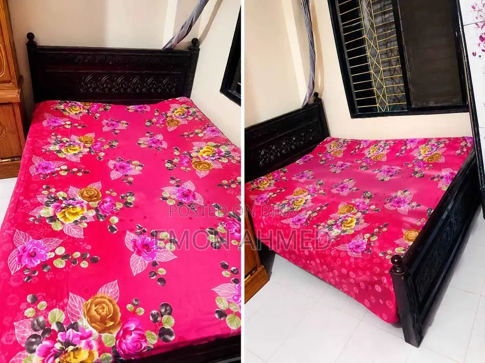 Beautiful Mahogany Wood Bed for Sale