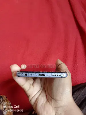 Vivo Y21 128 GB Blue