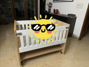কাস্টম মেড বেবি কট