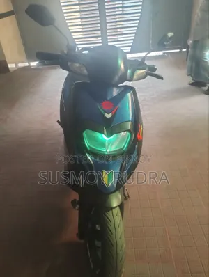 New Aprilia SR 2020 Blue