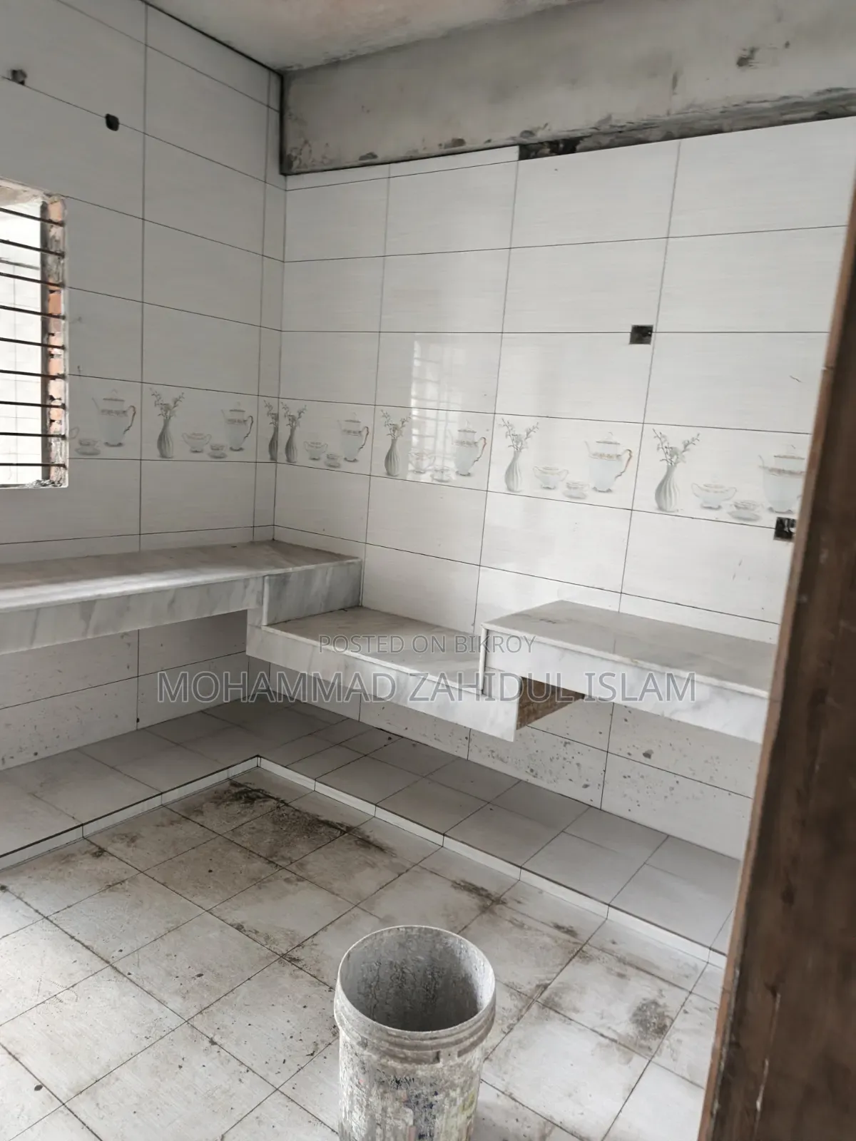 4bdrm Apartment in Shuruchi H H Manjil., Mohammadpur for Sale