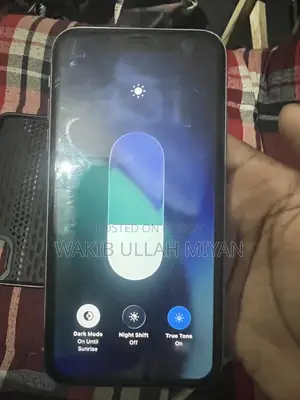Apple iPhone 11 64 GB