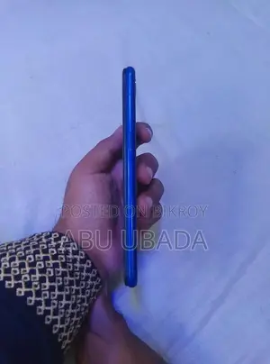 Oppo A3s 64 GB Blue