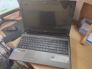 ল্যাপটপ Acer Aspire 5750G 4GB Intel Core I5 HDD 512GB
