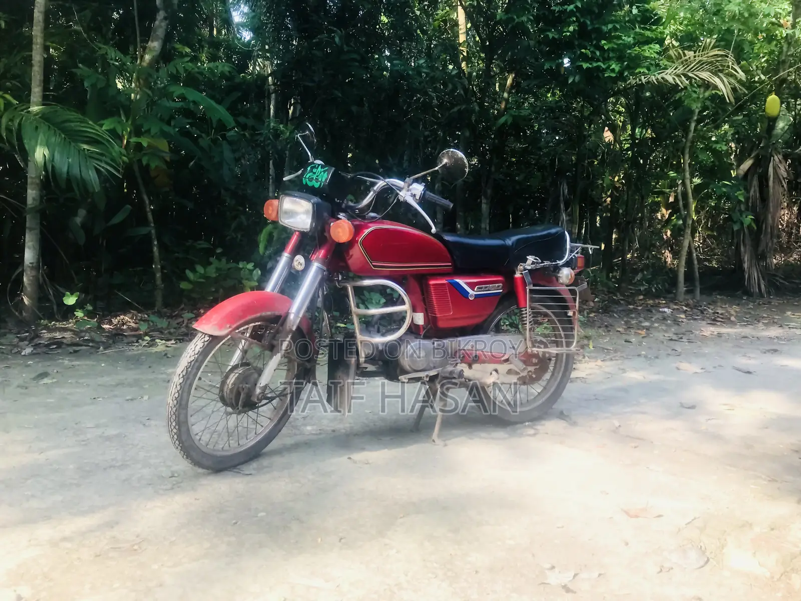 Honda 2002 Red