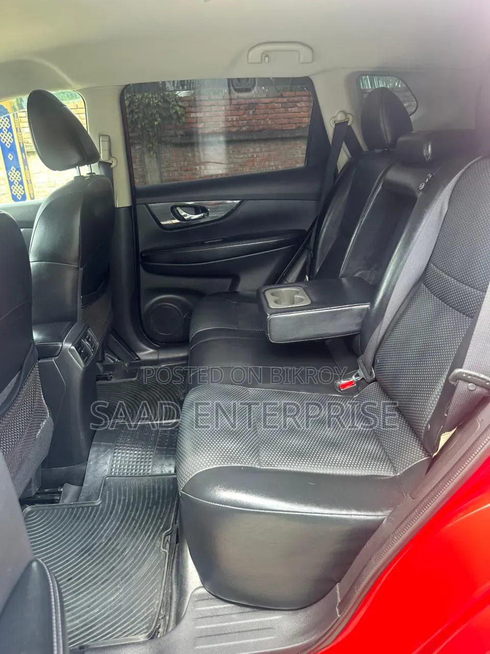 Nissan X-Trail 2.0 Petrol AWD 2013 Red