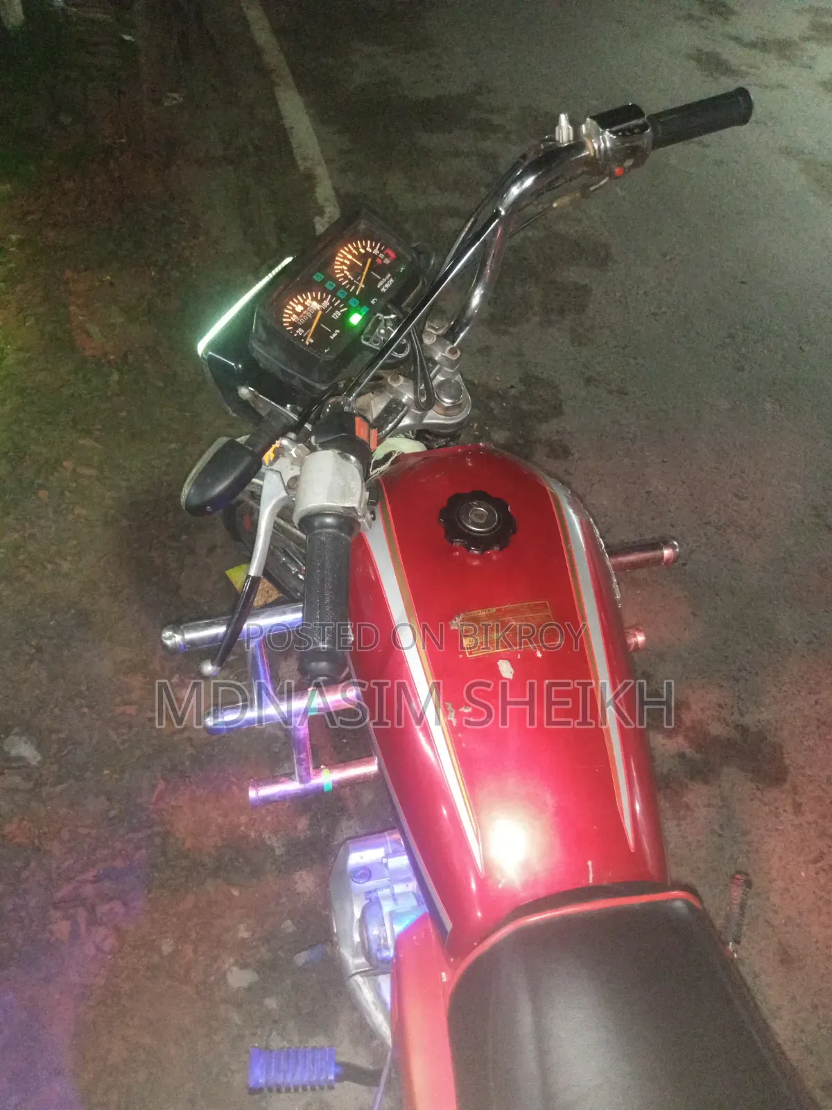 Honda 2006 Red