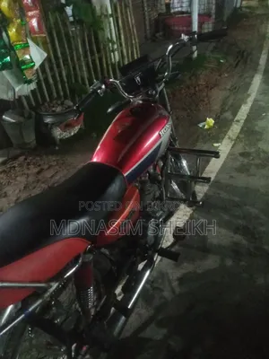Honda 2006 Red