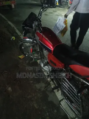 Honda 2006 Red