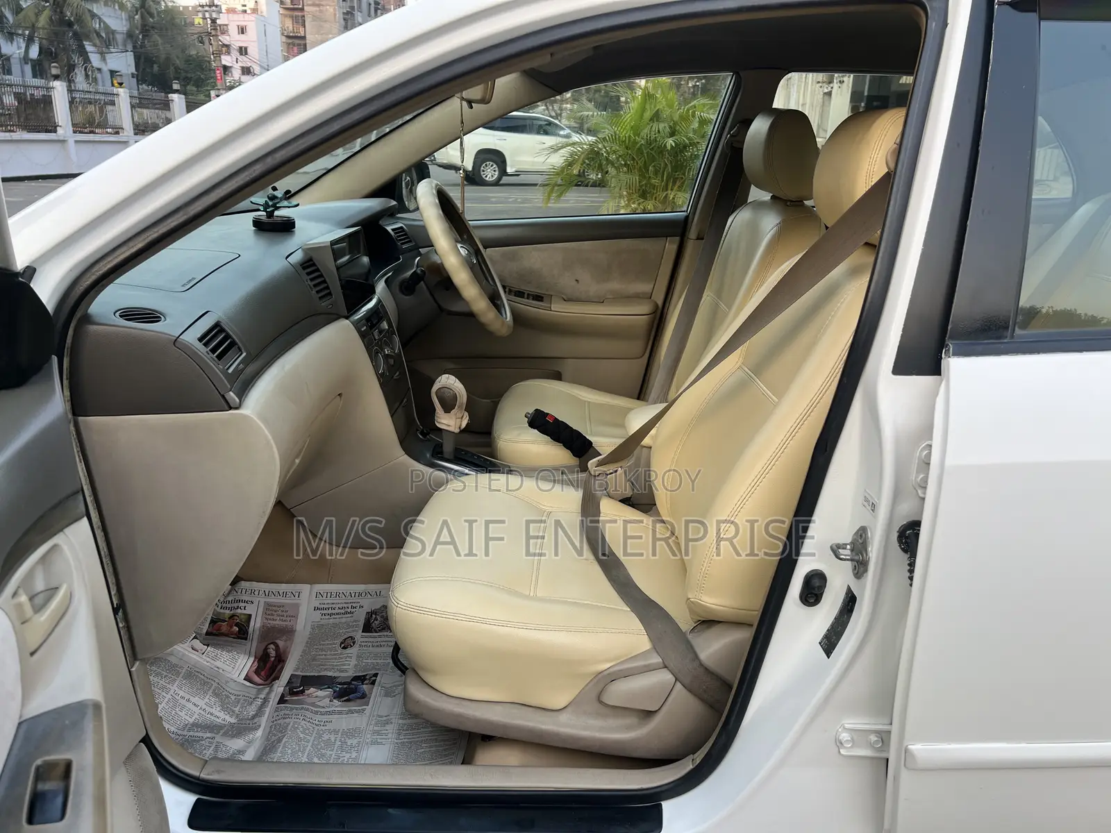 Toyota Corolla Sedan 2005 White