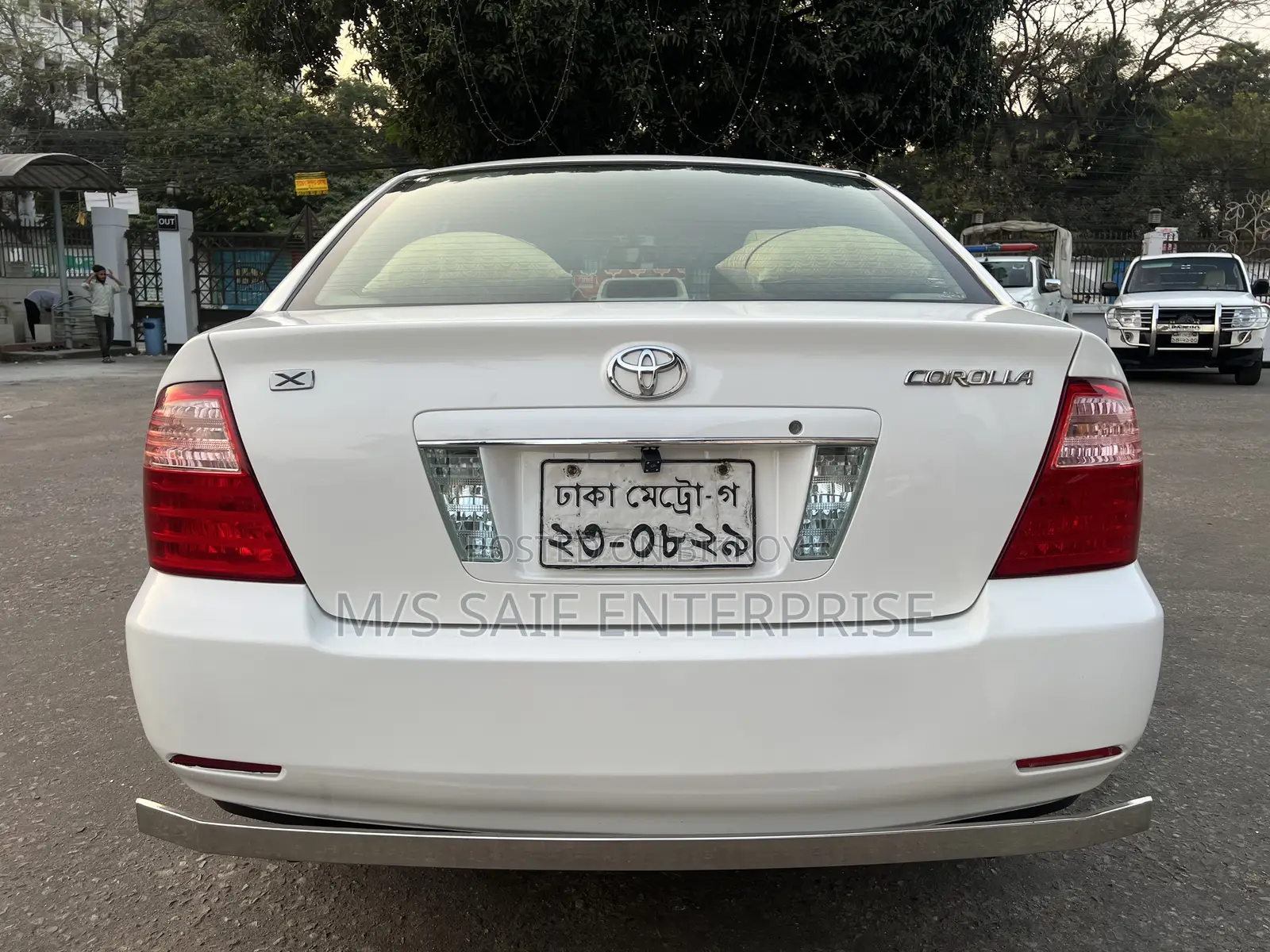 Toyota Corolla Sedan 2005 White