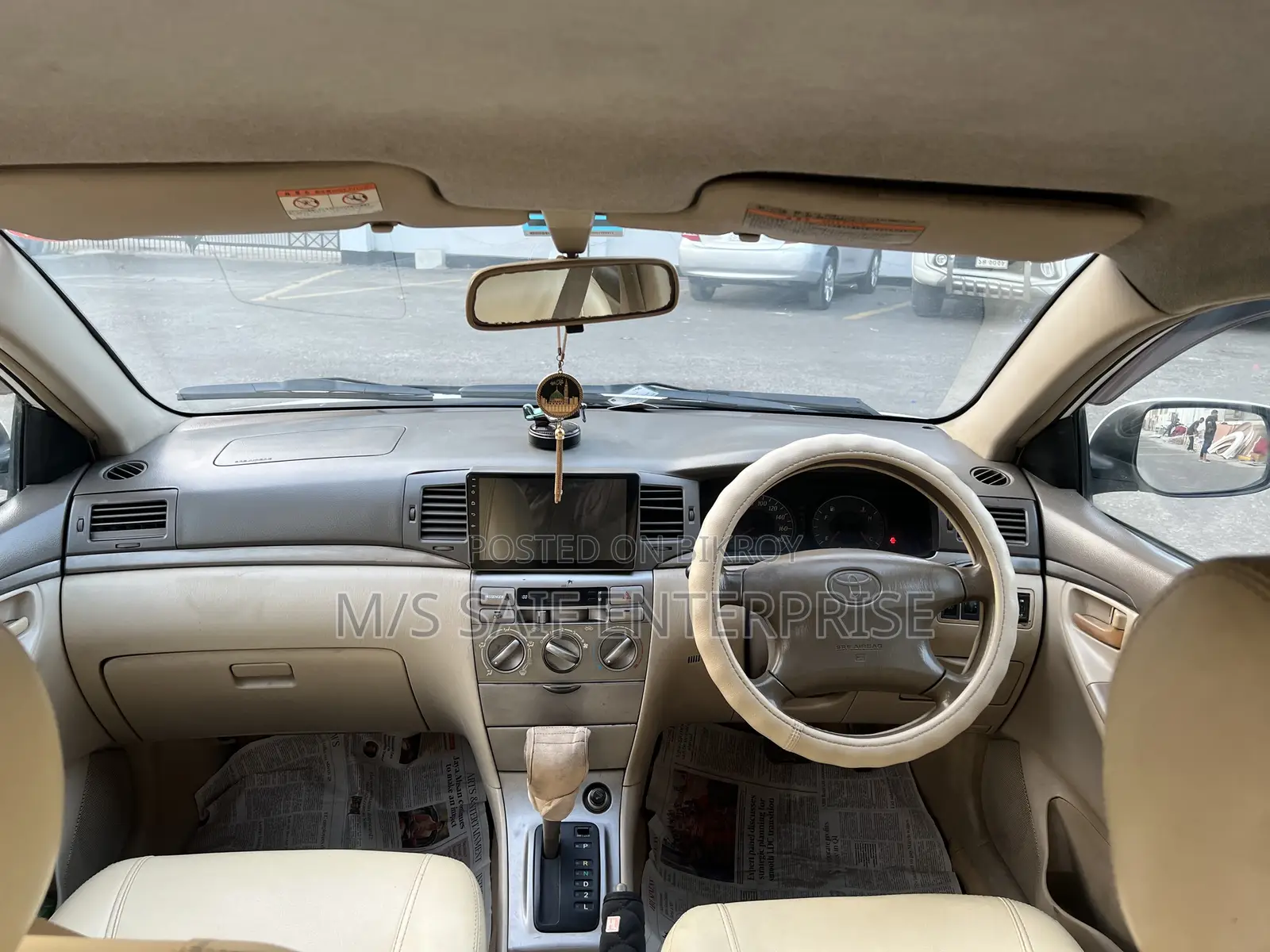 Toyota Corolla Sedan 2005 White