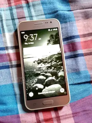 Samsung J200 Gold