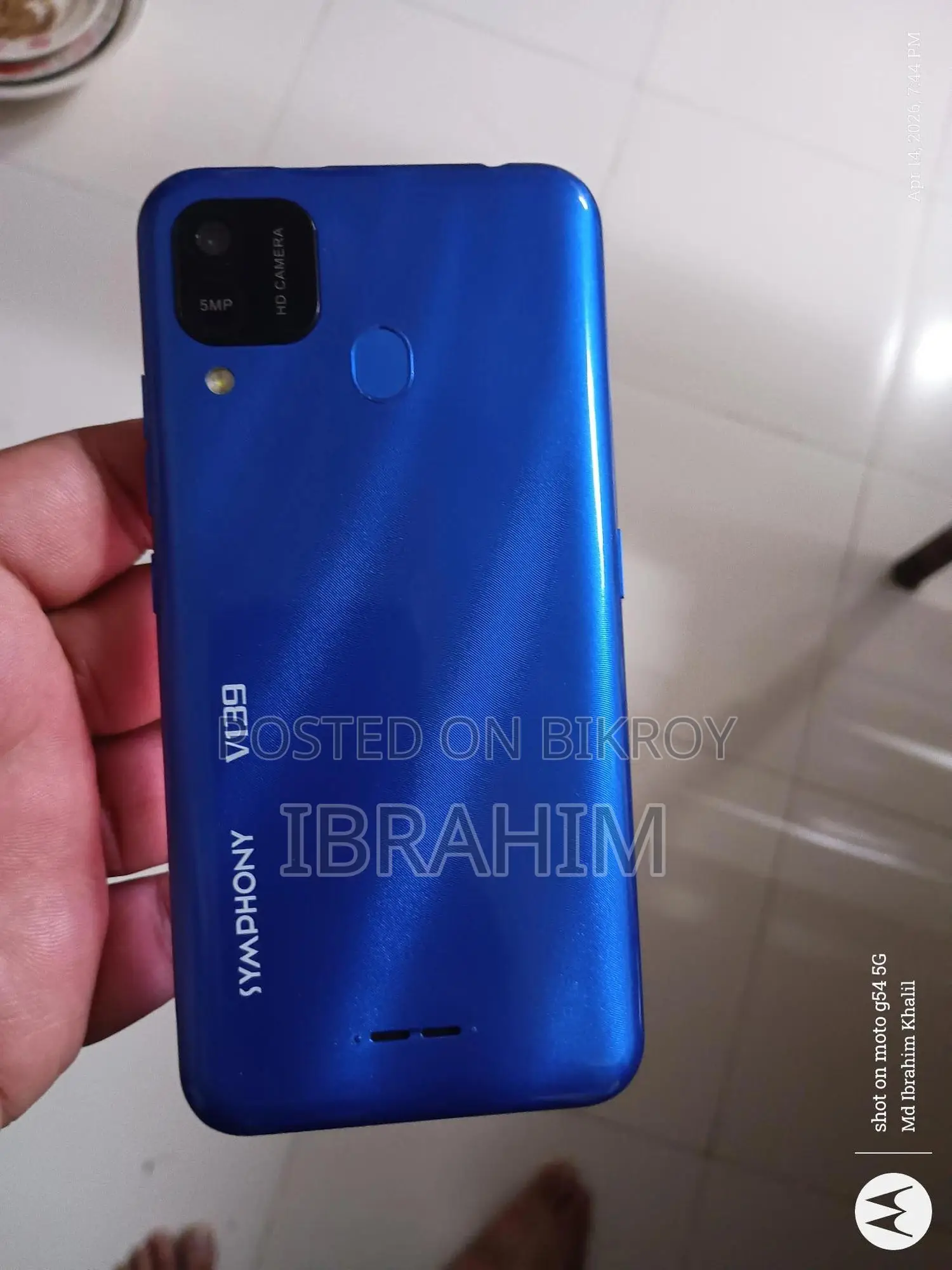 Symphony V139 32 GB Blue