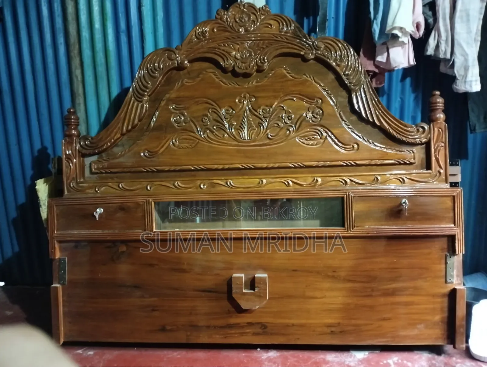 High-Quality Box Bed