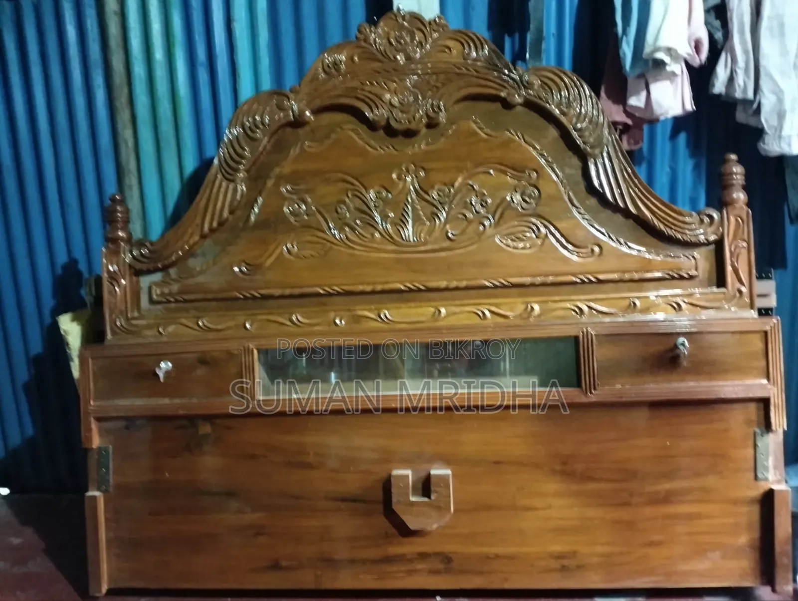 High-Quality Box Bed