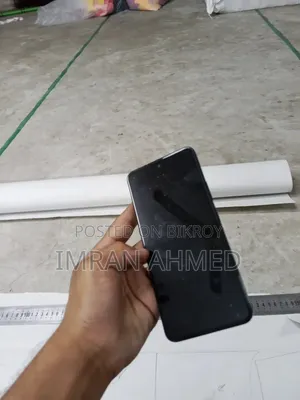 Vivo Y28 8 GB Blue