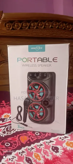 Speaker With Microphone