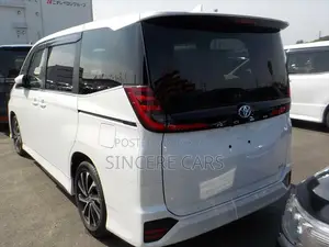 Toyota Noah 2023 Pearl