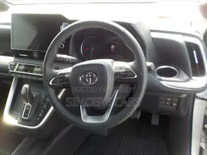 Toyota Noah 2023 Pearl