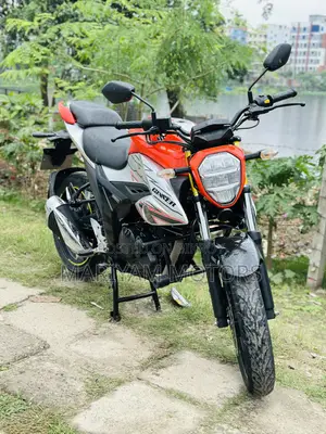 Suzuki Gixxer Fi ABS 2023 Orange