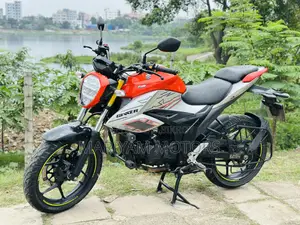 Suzuki Gixxer Fi ABS 2023 Orange