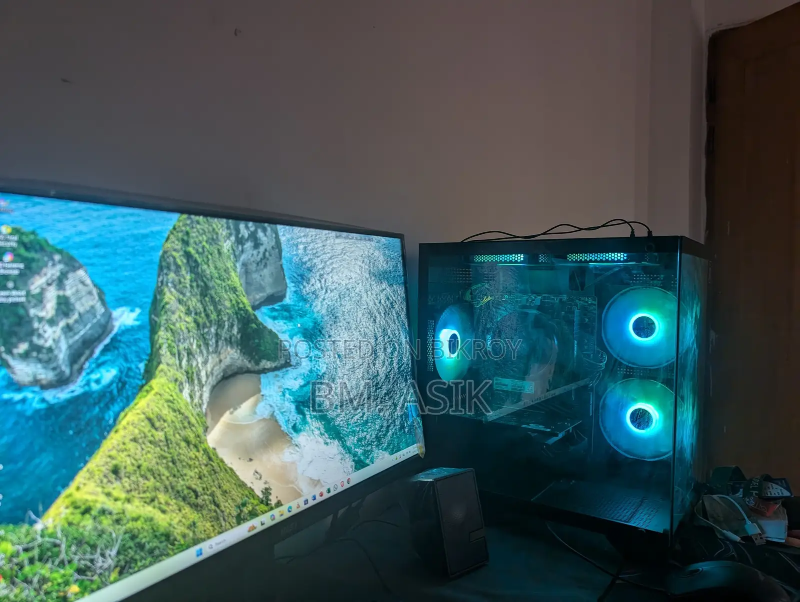 New Desktop Computer 16GB AMD Ryzen 5 SSD 256GB