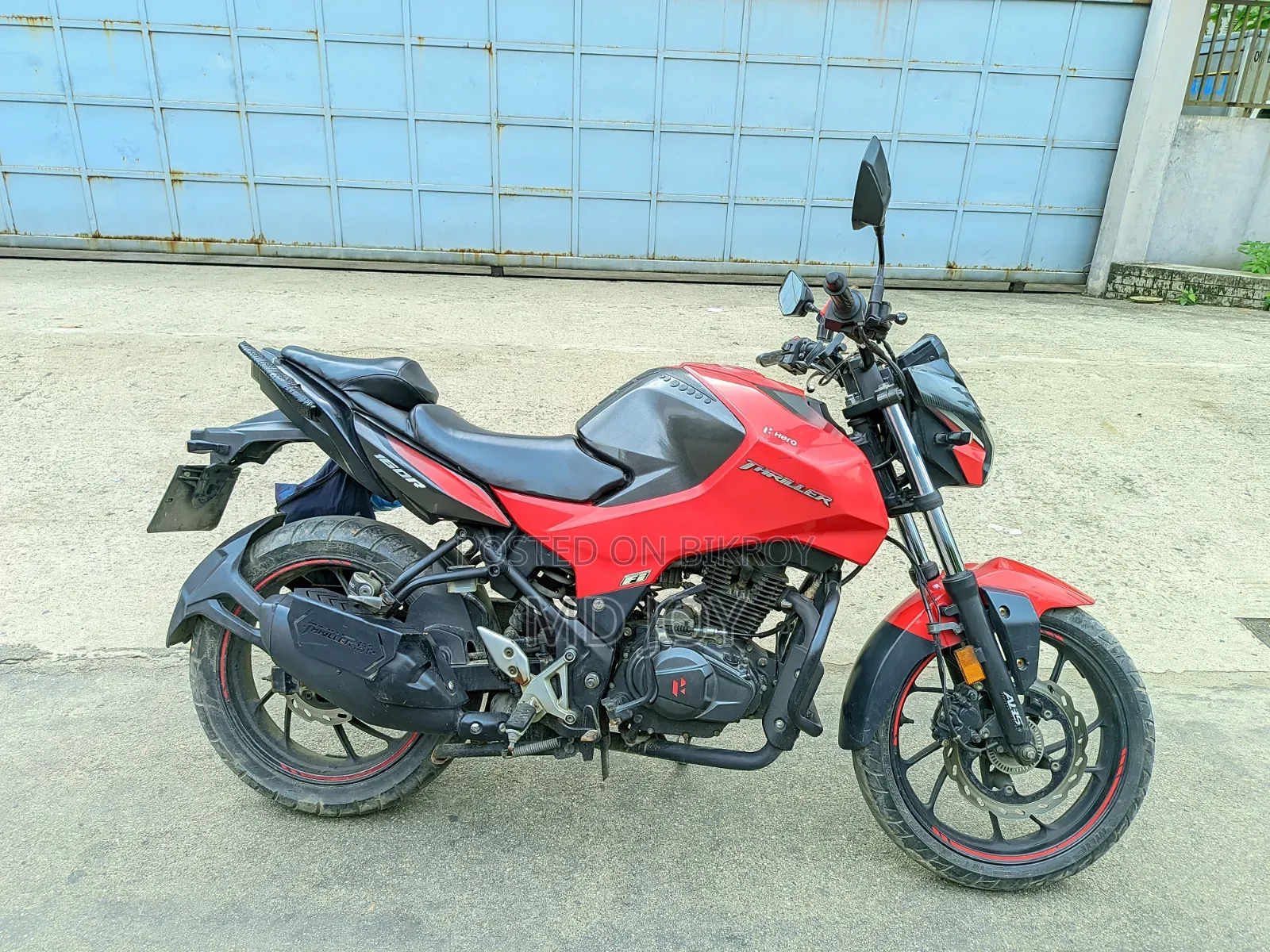 Hero Thriller 160R 2021 Red