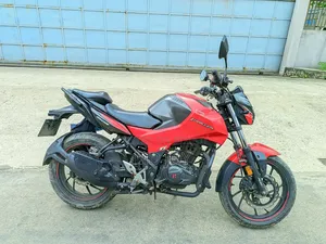 Hero Thriller 160R 2021 Red