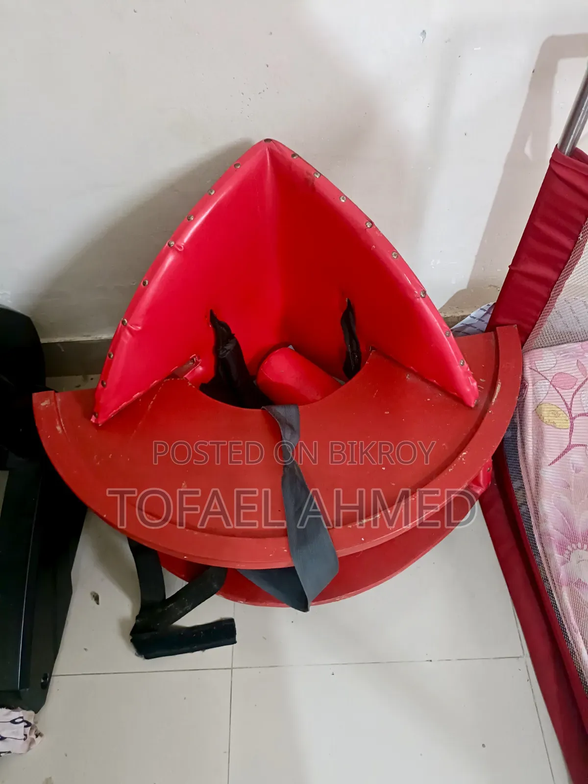 Corner Chair