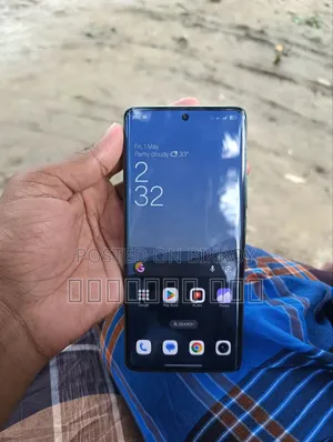 Realme 11 Pro+ 256 GB Orange