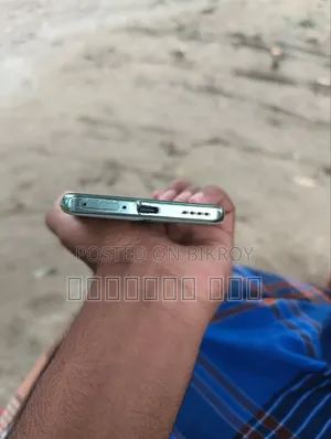 Realme 11 Pro+ 256 GB Orange