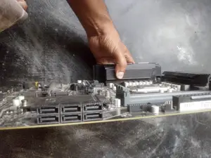 Gigabyte Z490