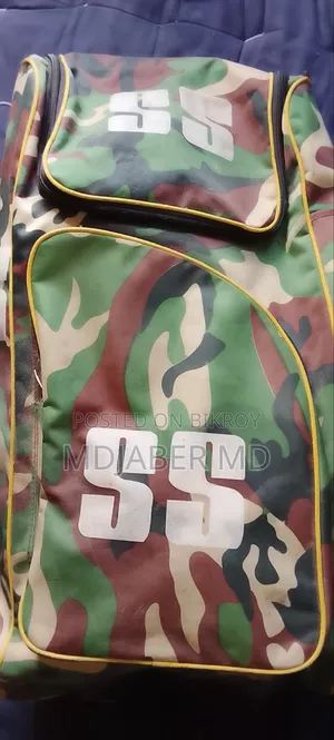 ক্রিকেট সেট ফর সেল