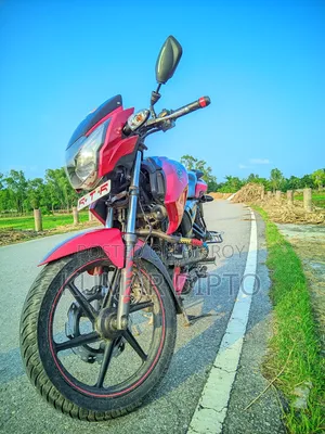 TVS Apache 160 4V 2018 Red