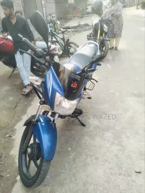TVS Metro Plus 2018 Blue