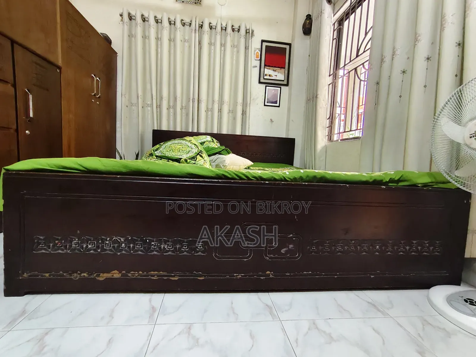 King Size MDF Wood Bed 6/7