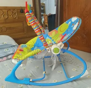 Baby music and vibrate rocking chair, selling because the baby has outgrown it.