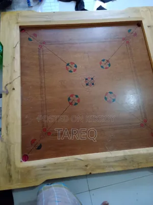 ক্যারাম বোর্ড