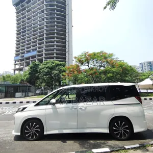 Toyota Noah 2022 Pearl