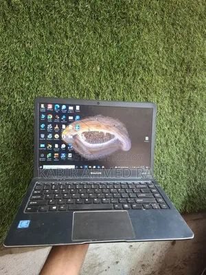 Laptop 4GB SSD 256GB