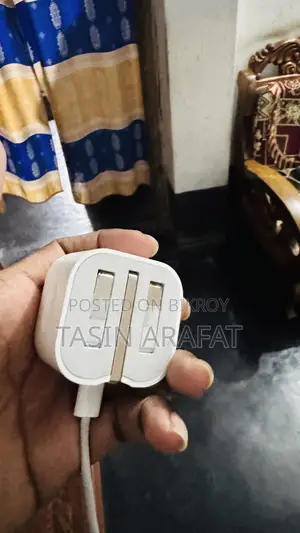 আইফোন অ্যাডাপ্টার