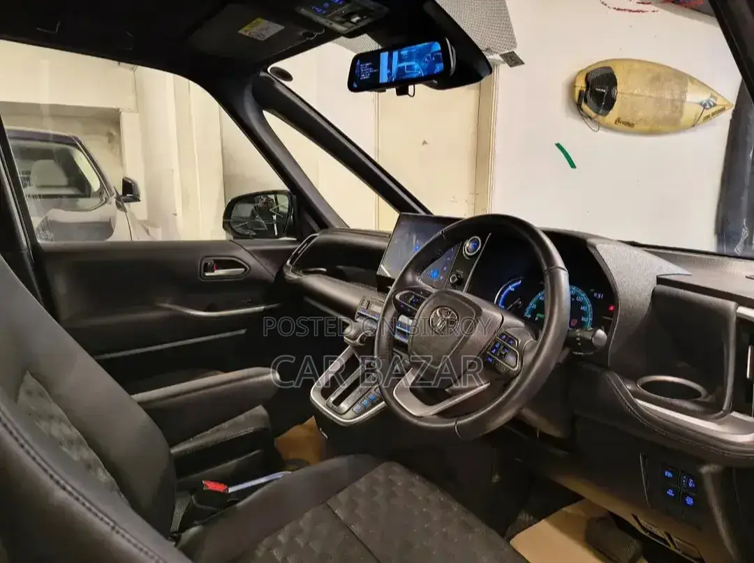 Toyota Noah 2023 Black