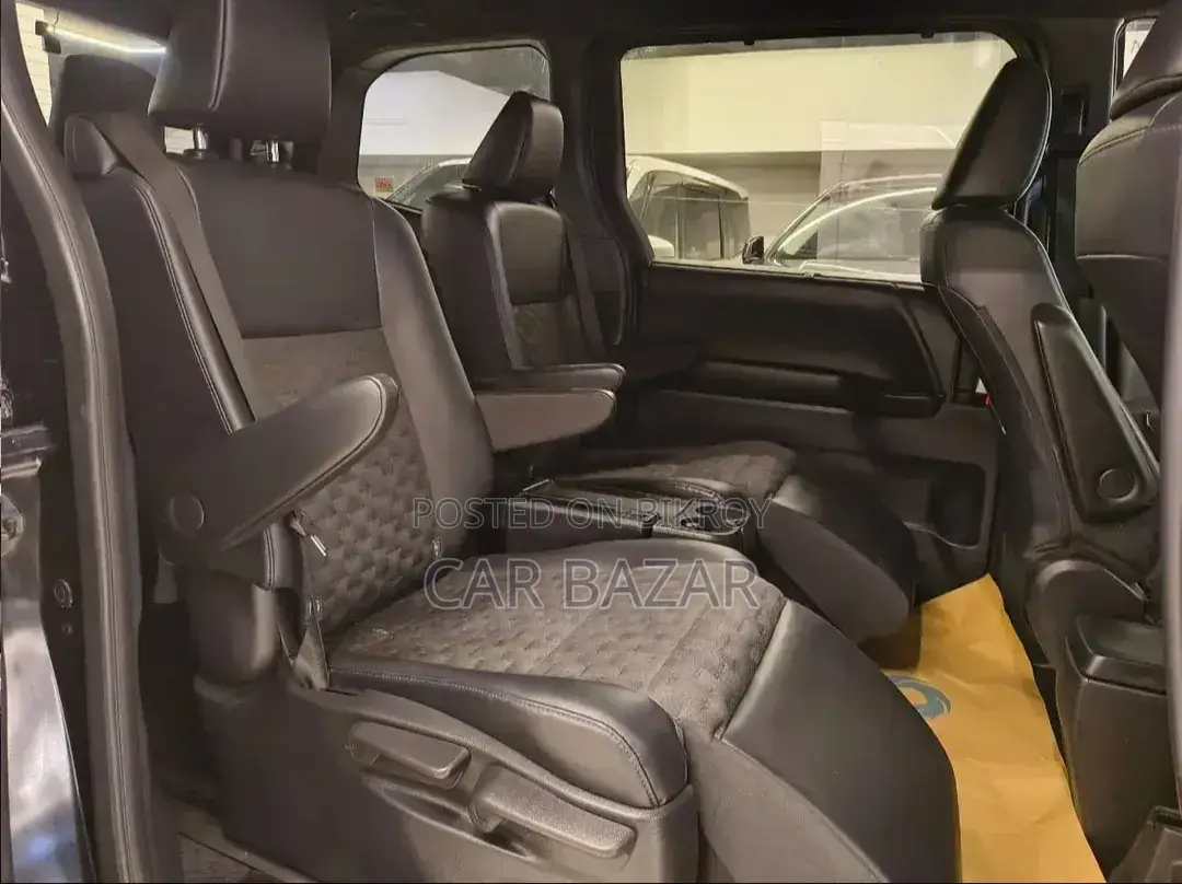 Toyota Noah 2023 Black