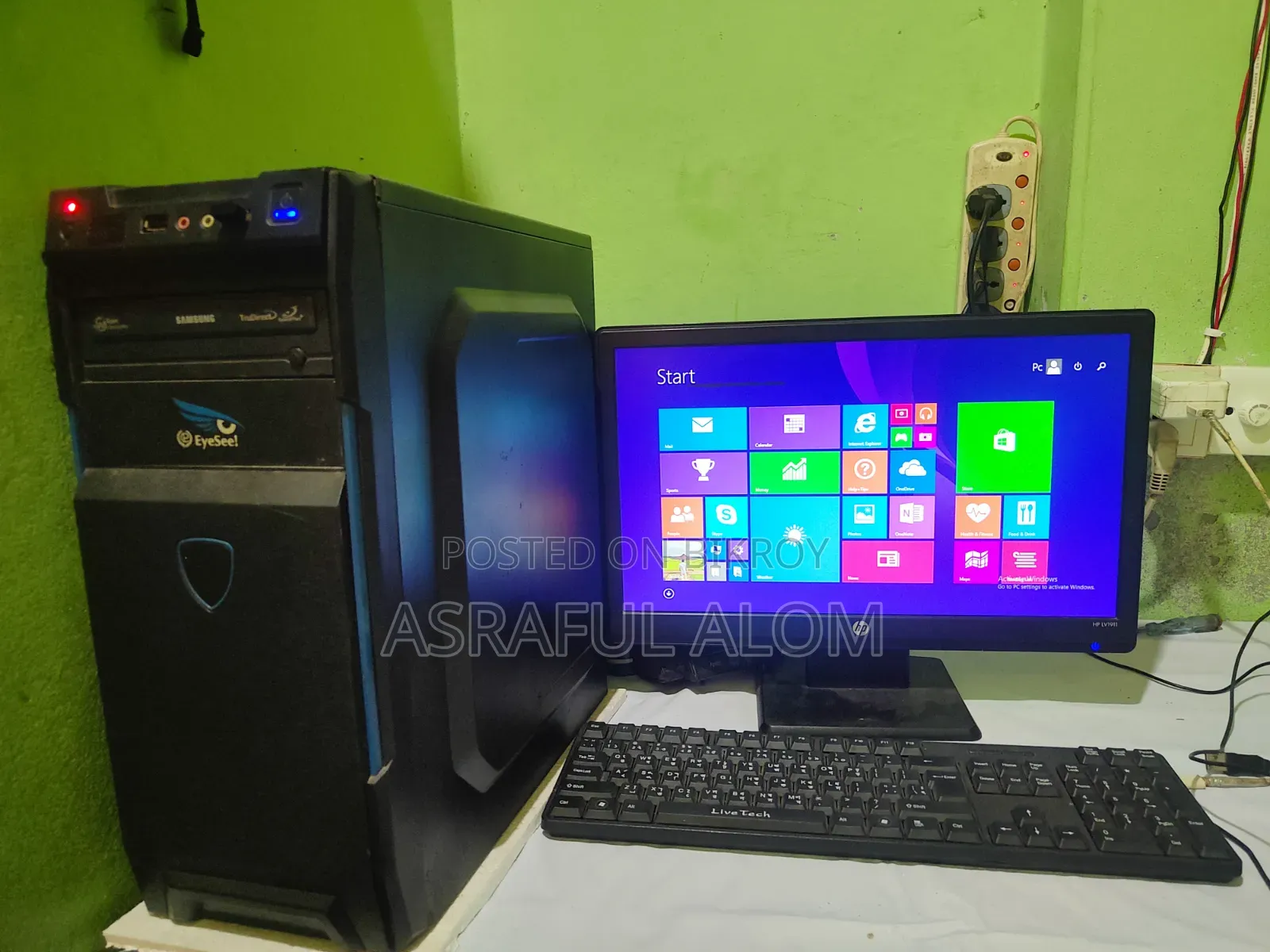 HP Desktop Computer (4GB RAM, Intel Pentium, 256GB HDD)