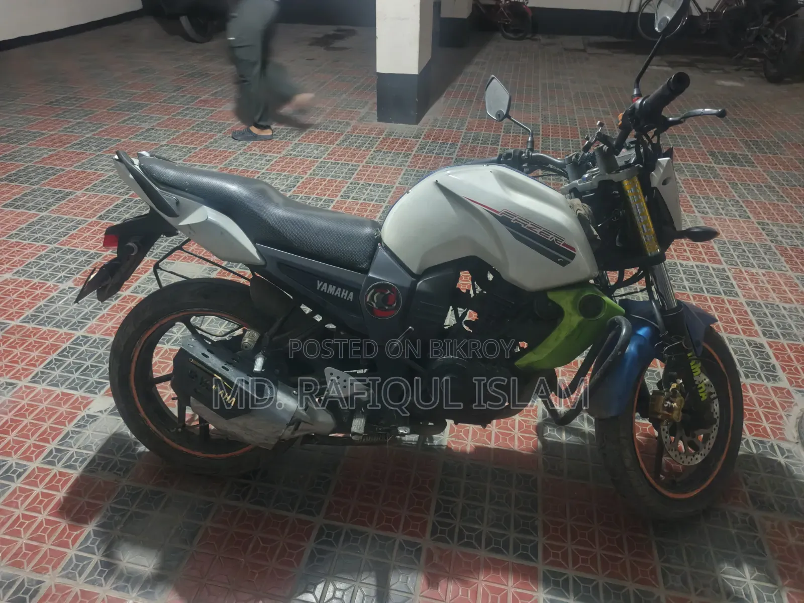 Yamaha FZ 2012 White